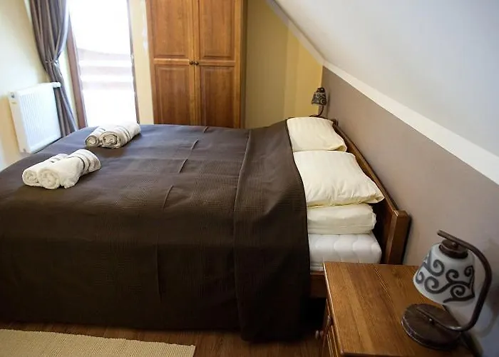 Sudecka I Z Aneksami Kuchennymi *